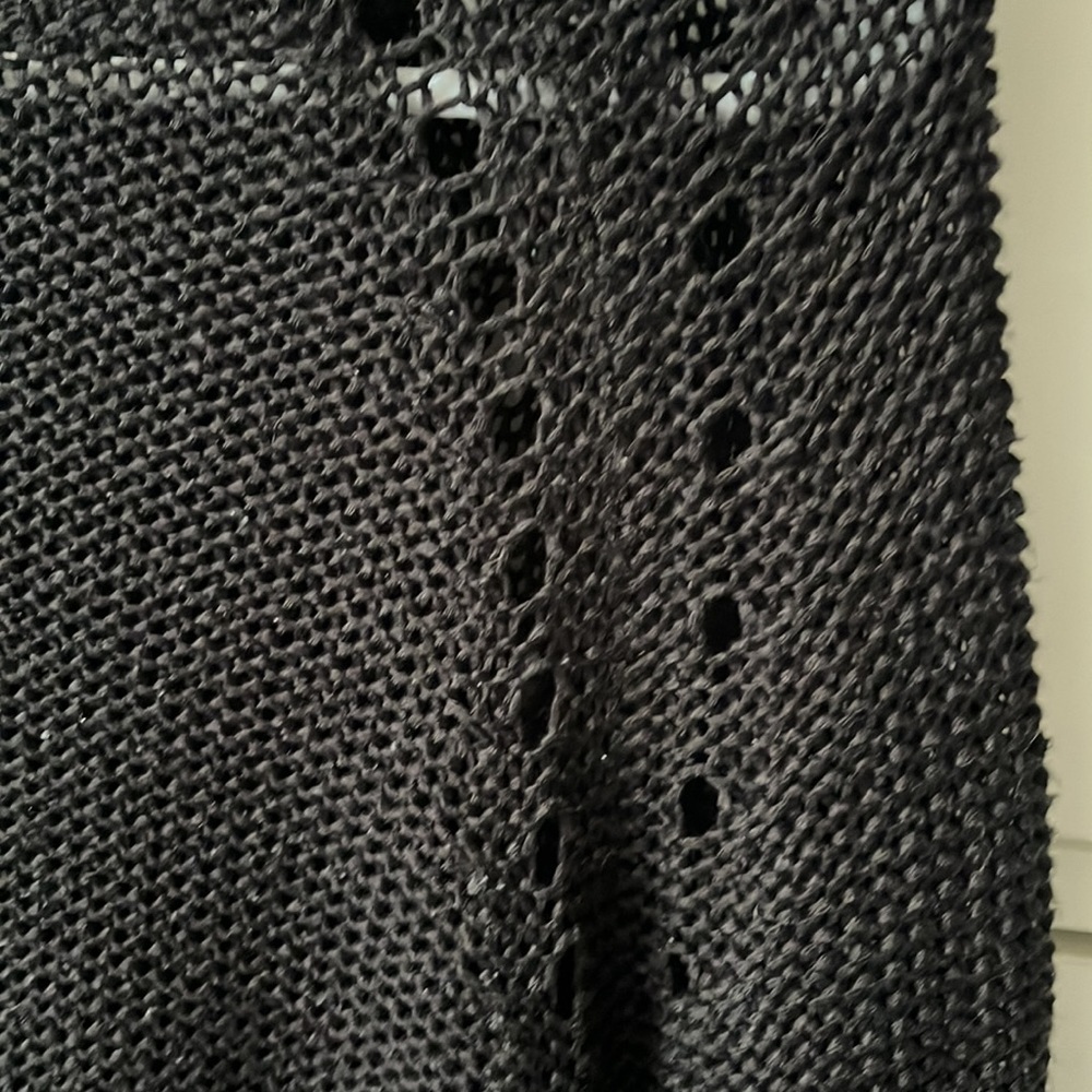 H&M Basic Loose Knit Sweater​ - Picture 2 of 3